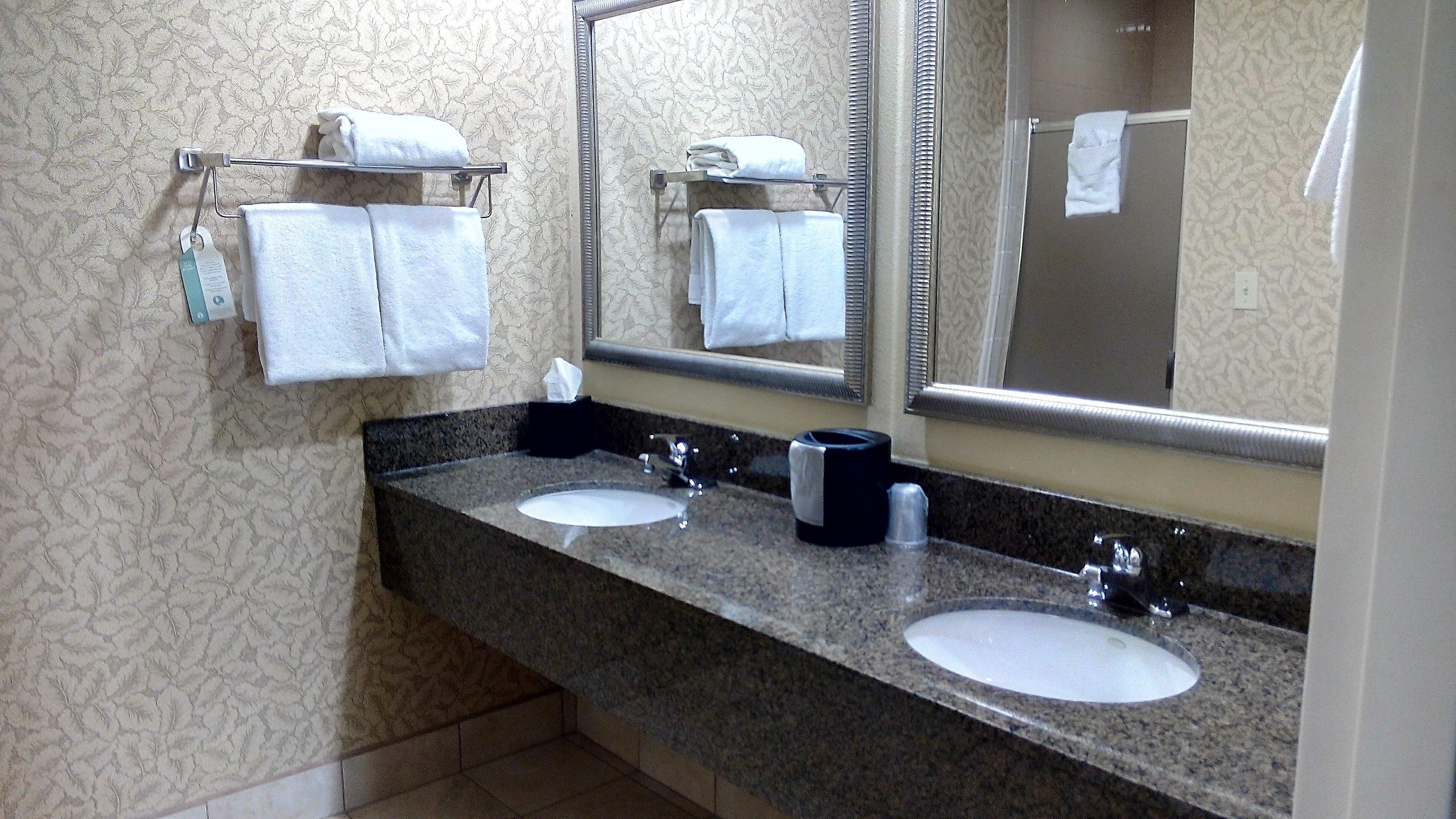 Delta Hotels By Marriott Bristol Esterno foto